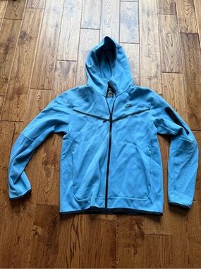 Nike Tech Blue Full-Zip Hooded Performance Jacket with Black Trim M great condit